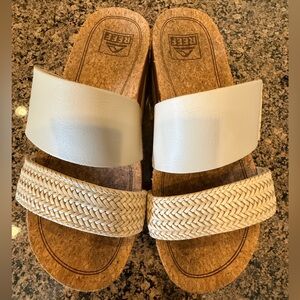 Reef Cushion Vista Hi Wedge Sandals